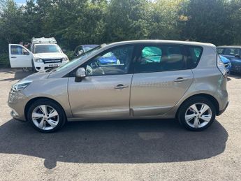 Renault Scenic 1.5 dCi Dynamique TomTom Euro 5 (s/s) 5dr