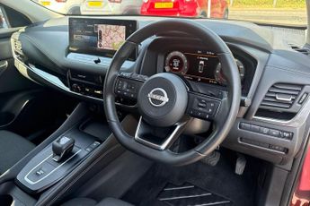 Nissan Qashqai 1.3 DiG-T MH 158 N-Connecta 5dr Xtronic