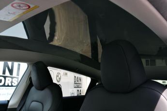 Tesla Model Y (Dual Motor) Long Range Auto 4WDE 5dr