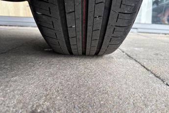 Toyota Yaris 1.5 VVT-h Icon E-CVT Euro 6 (s/s) 5dr
