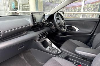 Toyota Yaris 1.5 VVT-h Icon E-CVT Euro 6 (s/s) 5dr