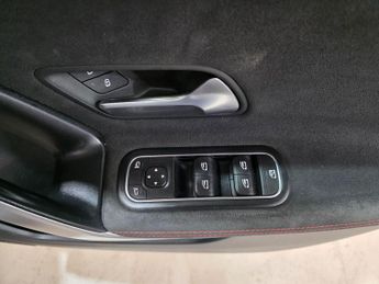 Mercedes-Benz A Class 1.3 A200 AMG Line 7G-DCT Euro 6 (s/s) 5dr