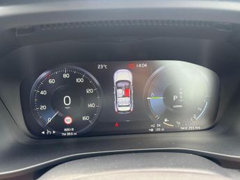 Volvo XC40 1.5h T5 Twin Engine Recharge 10.7kWh R-Design Auto Euro 6 (s/s) 