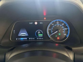 Nissan Leaf 40kWh Tekna Hatchback 5dr Electric Auto (150 ps)
