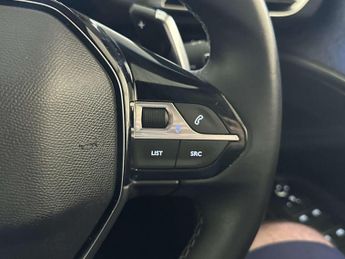 Peugeot 3008 1.2 Allure Premium + SUV 5dr Petrol Hybrid e-DSC6 Euro 6 (s/s) (