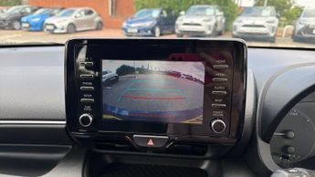 Toyota Yaris 1.5 VVT-h Icon E-CVT Euro 6 (s/s) 5dr