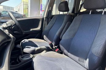 Honda Jazz 1.4 i-VTEC ES Plus CVT Euro 5 5dr
