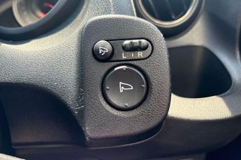 Honda Jazz 1.4 i-VTEC ES Plus CVT Euro 5 5dr