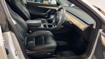 Tesla Model 3 (Dual Motor) Long Range Auto 4WDE 4dr