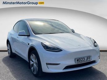 Tesla Model Y LONG RANGE AWD