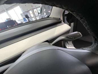 Tesla Model 3 PERFORMANCE AWD