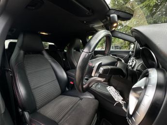 Mercedes-Benz CLA 1.6 CLA180 AMG Line Coupe 7G-DCT Euro 6 (s/s) 4dr