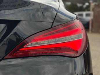 Mercedes-Benz CLA 1.6 CLA180 AMG Line Coupe 7G-DCT Euro 6 (s/s) 4dr