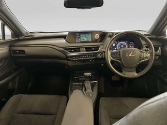 Lexus UX 2.0 250h SUV 5dr Petrol Hybrid E-CVT Euro 6 (s/s) (184 ps)