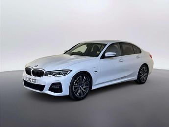 BMW 3 Series 2.0 330e 12kWh M Sport Saloon 4dr Petrol Plug-in Hybrid Auto Eur