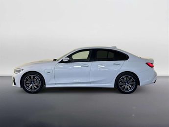 BMW 3 Series 2.0 330e 12kWh M Sport Saloon 4dr Petrol Plug-in Hybrid Auto Eur