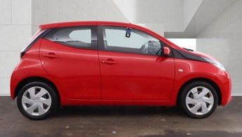 Toyota AYGO 1.0 VVT-i x-play x-shift Euro 5 5dr Euro 5
