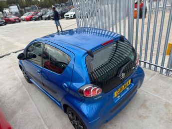 Toyota AYGO 1.0 VVT-i Blue MultiMode Euro 4 5dr