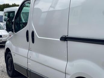 Vauxhall Vivaro 2.0 2900 CDTi Panel Van 4dr Diesel Manual FWD L1 (215 g/km, 113 