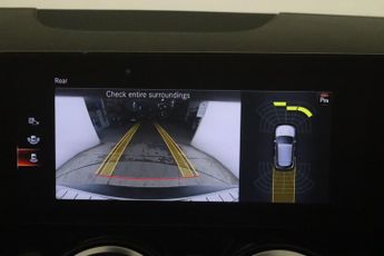 Mercedes-Benz EQA EQA 350 66.5kWh AMG Line Auto 4MATIC 5dr