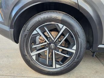 Nissan Juke 1.6 N-Connecta Auto Euro 6 5dr