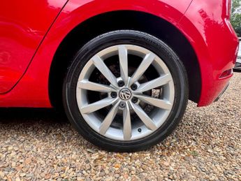 Volkswagen Golf 1.6 TDI GT DSG Euro 6 (s/s) 5dr