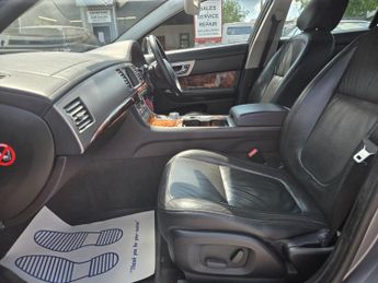 Jaguar XF 3.0d V6 Luxury Auto Euro 5 4dr