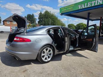 Jaguar XF 3.0d V6 Luxury Auto Euro 5 4dr