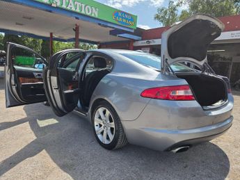 Jaguar XF 3.0d V6 Luxury Auto Euro 5 4dr