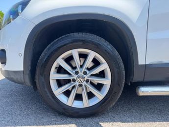Volkswagen Tiguan 2.0 Tdi Bluemotion Tech Se Suv
