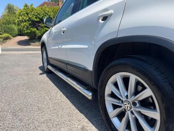 Volkswagen Tiguan 2.0 Tdi Bluemotion Tech Se Suv