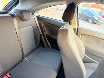 Vauxhall Corsa 1.2i 16v Breeze 3dr