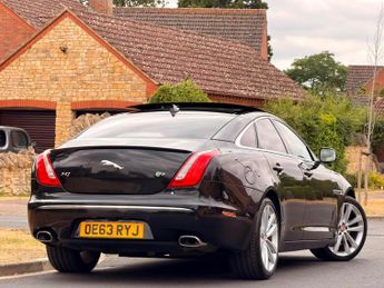 Jaguar XJ 3.0d V6 Portfolio Auto Euro 5 (s/s) 4dr
