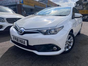 Toyota Auris 1.8 VVT-h Icon Tech CVT Euro 6 (s/s) 5dr