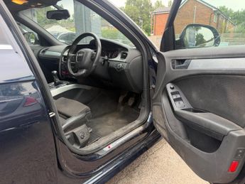 Audi A4 Avant 2.0 TDI S line Euro 4 5dr