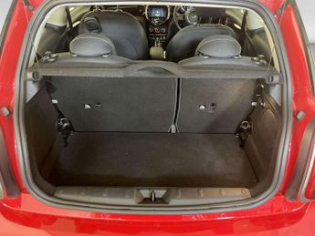 MINI Hatch 1.5 Cooper Classic Hatchback 3dr Petrol Steptronic Euro 6 (s/s) 