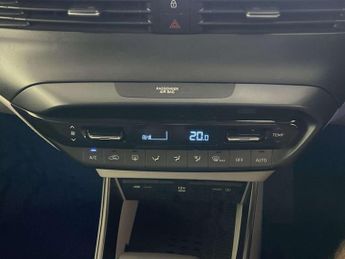 Hyundai BAYON 1.0 T-GDi MHEV Ultimate SUV 5dr Petrol Hybrid DCT Euro 6 (s/s) (