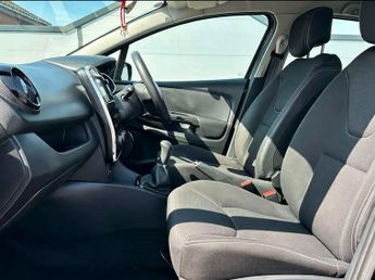 Renault Clio 0.9 TCe Dynamique MediaNav Euro 5 (s/s) 5dr