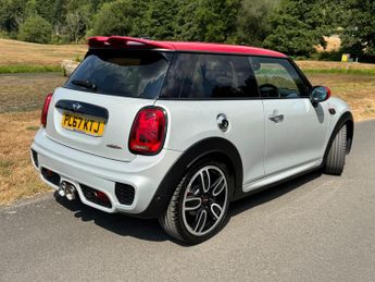 MINI Hatch 2.0 John Cooper Works Auto Euro 6 (s/s) 3dr