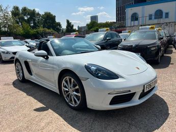 Porsche 718 2.0T Euro 6 (s/s) 2dr