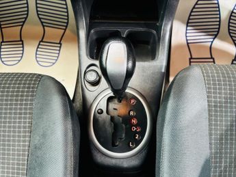 Suzuki Swift 1.5 GLX 5dr