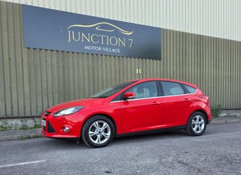 Ford Focus 1.0T EcoBoost Zetec Euro 5 (s/s) 5dr