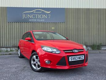 Ford Focus 1.0T EcoBoost Zetec Euro 5 (s/s) 5dr