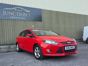 Ford Focus 1.0T EcoBoost Zetec Euro 5 (s/s) 5dr