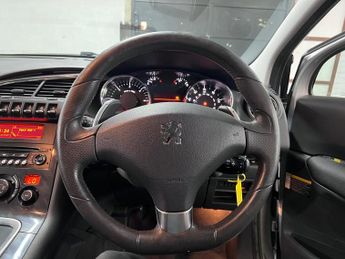 Peugeot 3008 1.6 e-HDi Allure EGC Euro 5 (s/s) 5dr