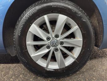 Volkswagen Golf 1.6 TDI BlueMotion Euro 6 (s/s) 5dr
