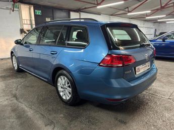 Volkswagen Golf 1.6 TDI BlueMotion Euro 6 (s/s) 5dr