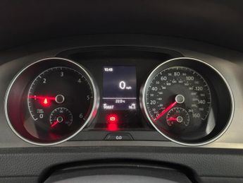 Volkswagen Golf 1.6 TDI BlueMotion Euro 6 (s/s) 5dr