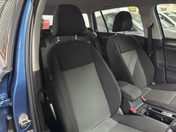 Volkswagen Golf 1.6 TDI BlueMotion Euro 6 (s/s) 5dr