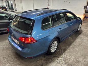 Volkswagen Golf 1.6 TDI BlueMotion Euro 6 (s/s) 5dr